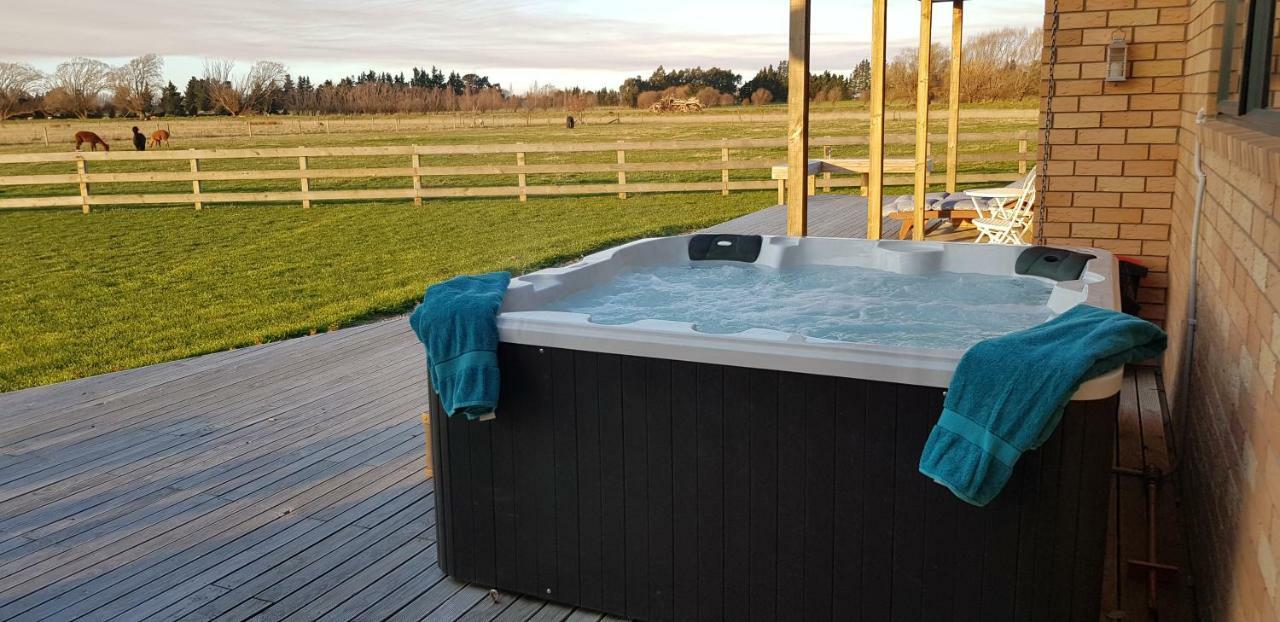 Bentleys Country Stay Hawarden Dış mekan fotoğraf